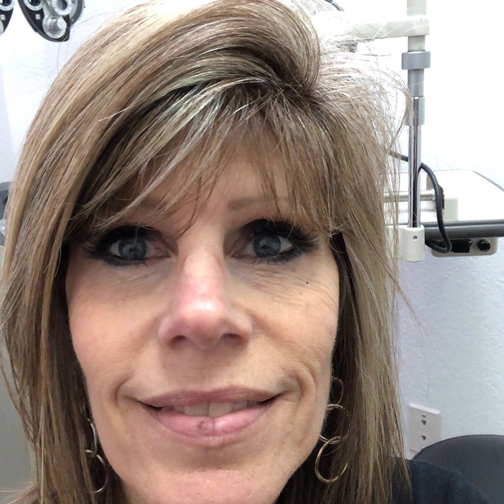 Meet your Posher, Julianne